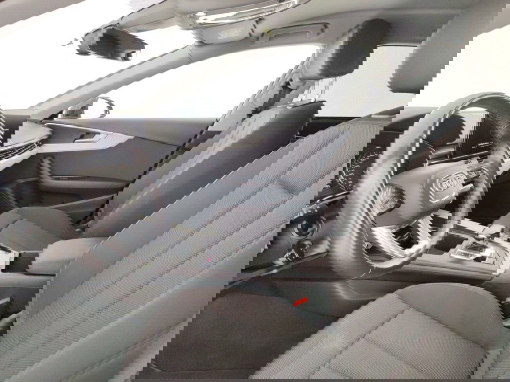 Audi A4 Avant usata a Massa-Carrara (7)