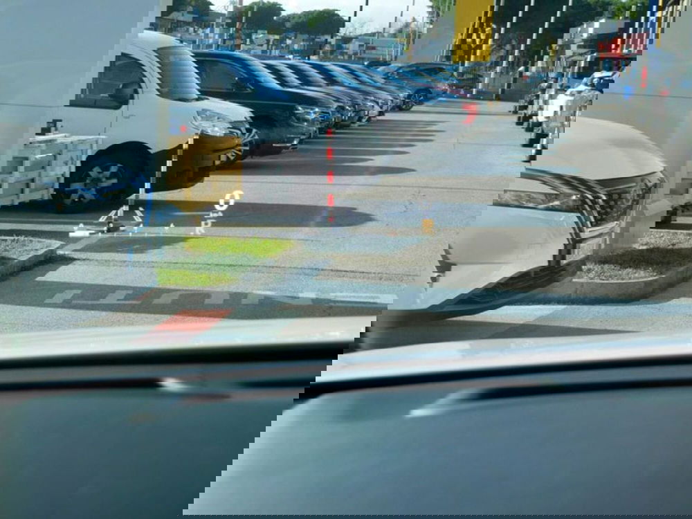 Lexus NX usata a Rimini (9)