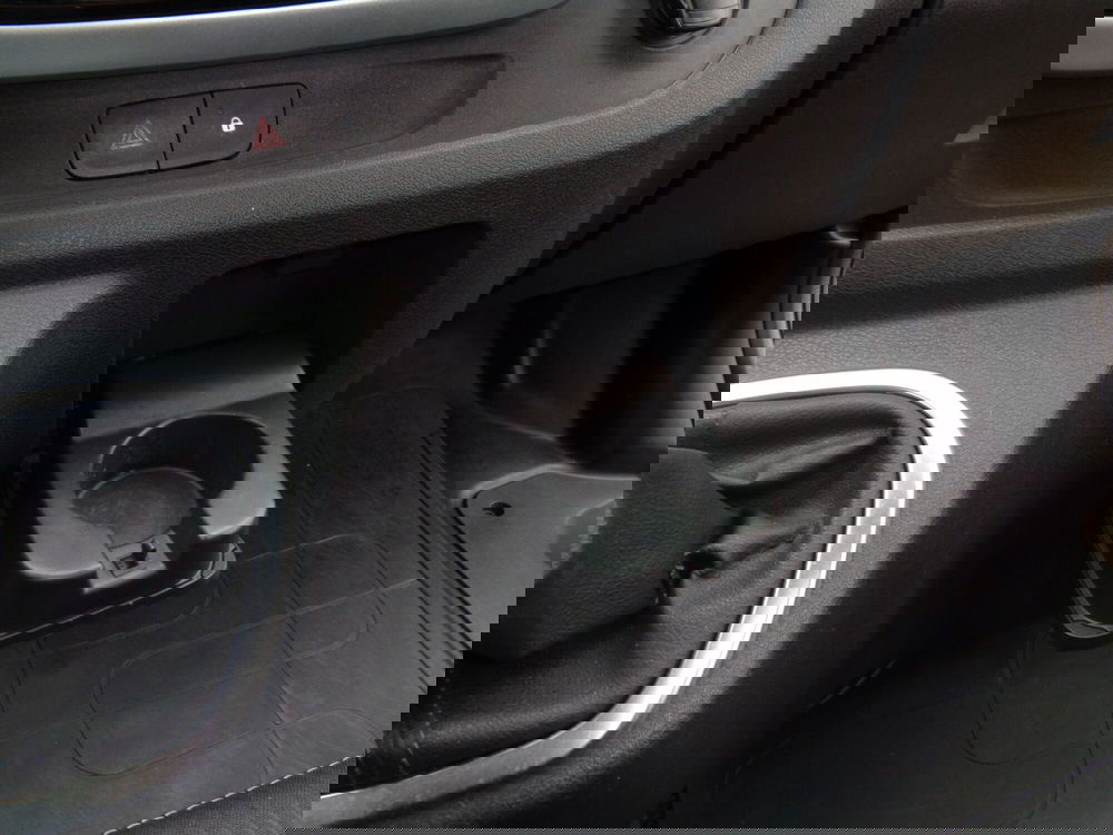 Renault Trafic Furgone usata a Treviso (17)