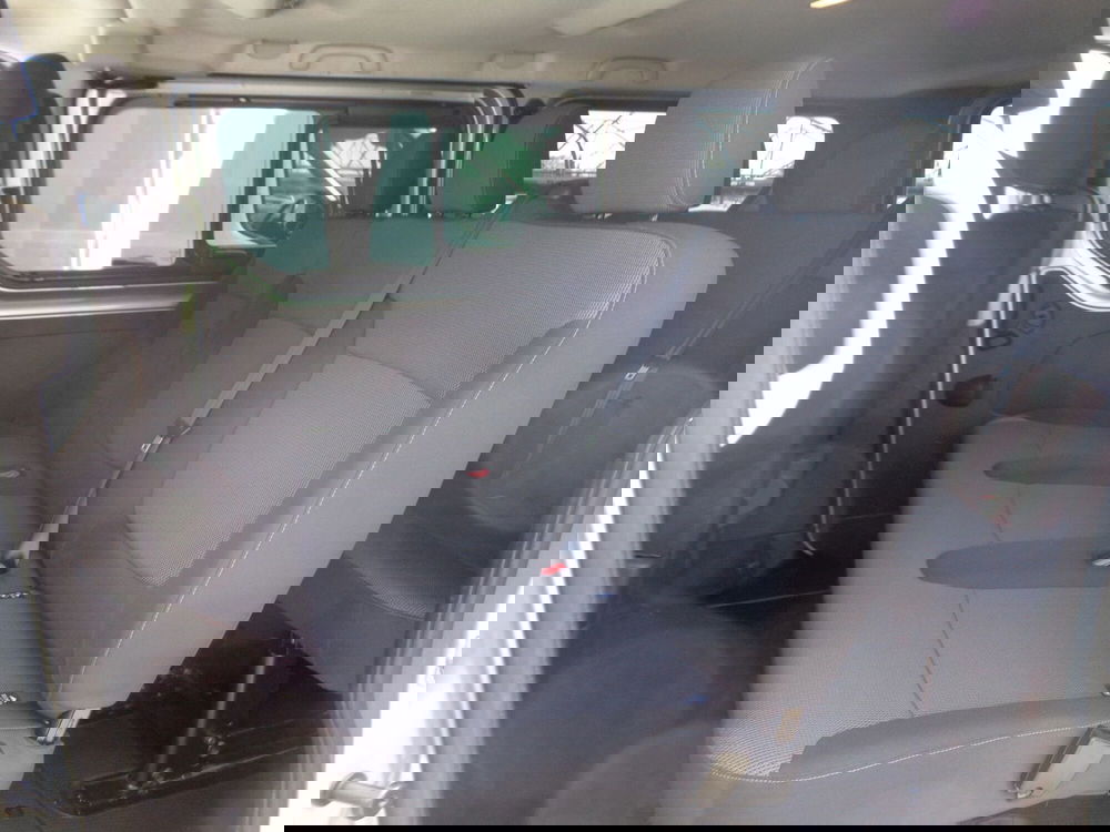 Nissan NV300 Furgone usata a Treviso (8)