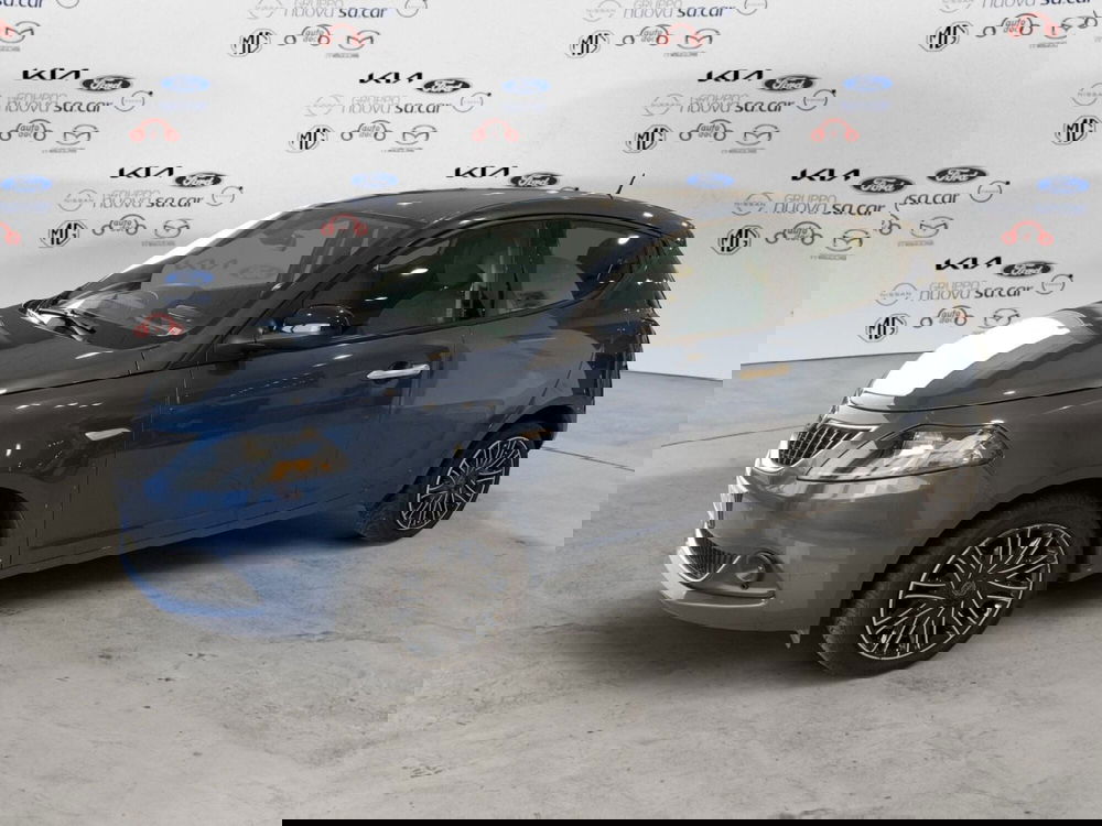 Lancia Ypsilon usata a Vercelli