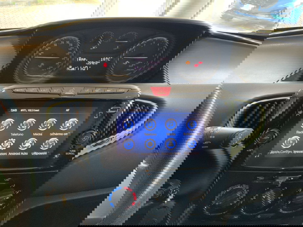 Lancia Ypsilon usata a Vercelli (9)