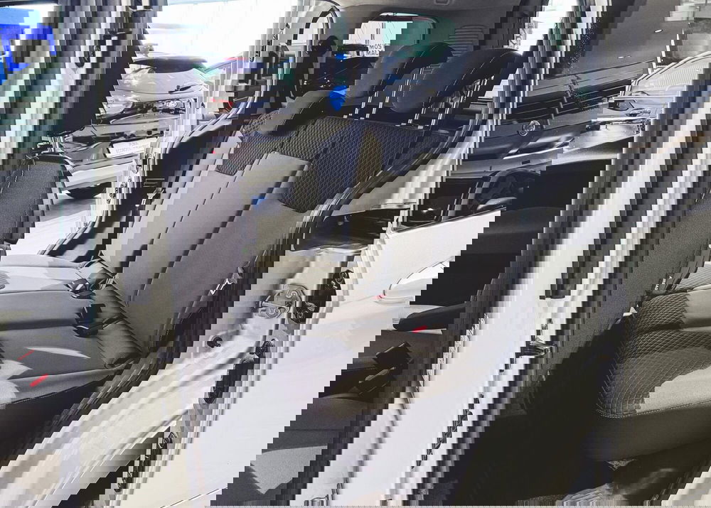 Ford Tourneo Courier usata a Vercelli (11)