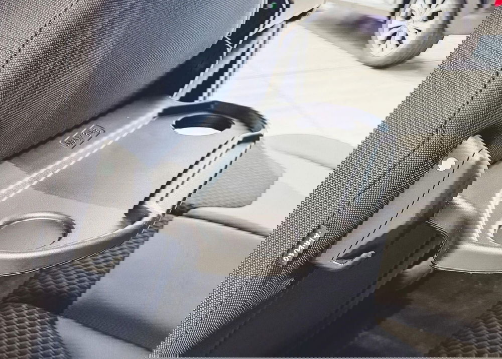 Ford Tourneo Courier usata a Vercelli (12)