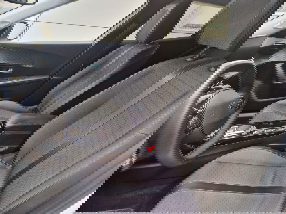 Peugeot 2008 usata a Varese (9)