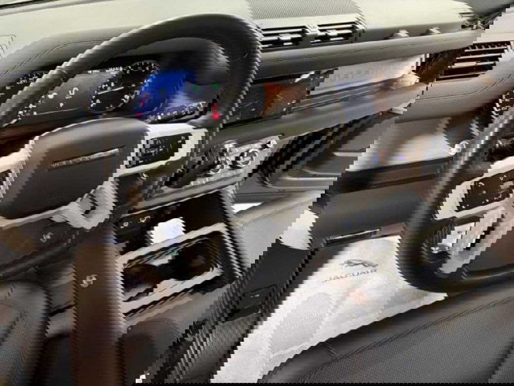 Land Rover Defender usata a Cuneo (10)