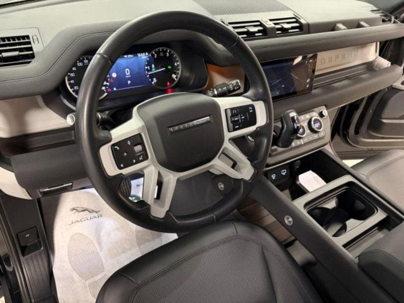 Land Rover Defender usata a Cuneo (10)