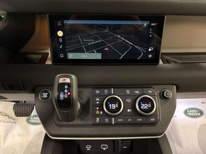 Land Rover Defender usata a Cuneo (11)