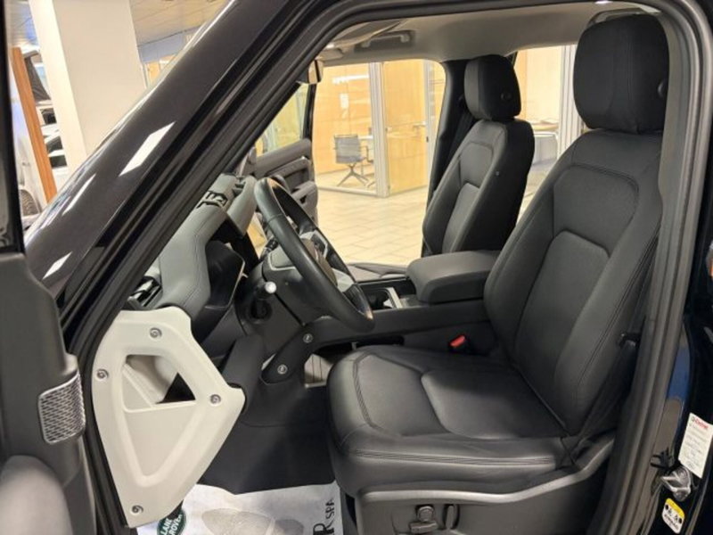 Land Rover Defender usata a Cuneo (13)