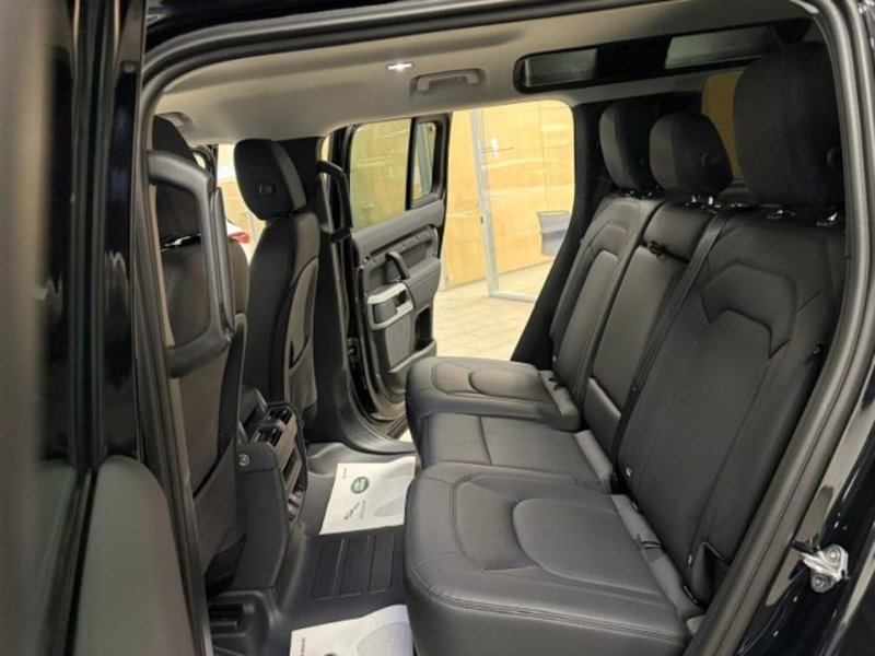 Land Rover Defender usata a Cuneo (14)