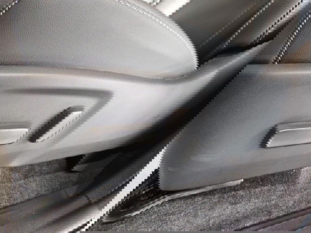 Toyota Hilux nuova a Vicenza (10)