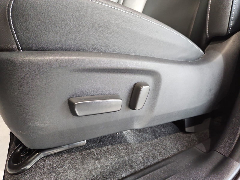 Toyota Hilux nuova a Vicenza (10)