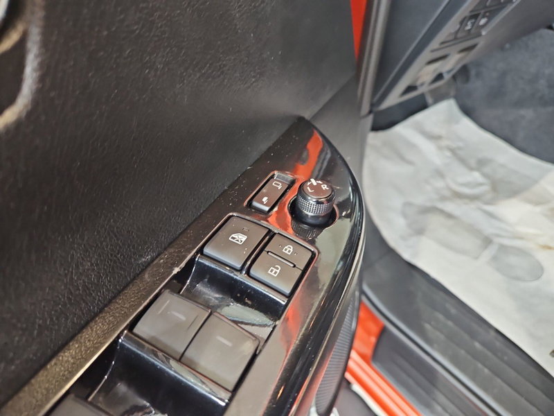 Toyota Hilux nuova a Vicenza (12)
