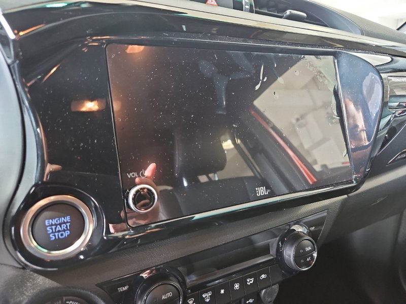 Toyota Hilux nuova a Vicenza (15)