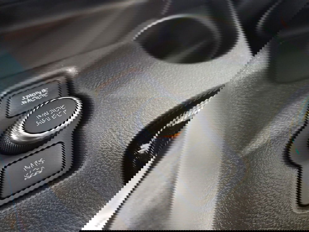 Toyota Hilux nuova a Vicenza (17)