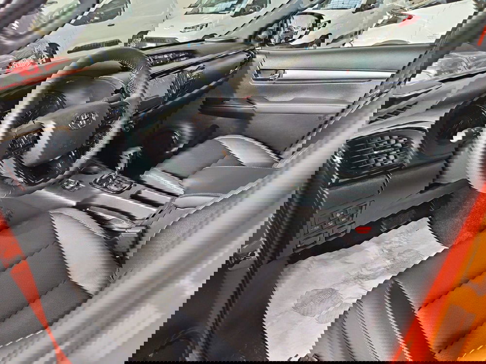 Toyota Hilux nuova a Vicenza (9)