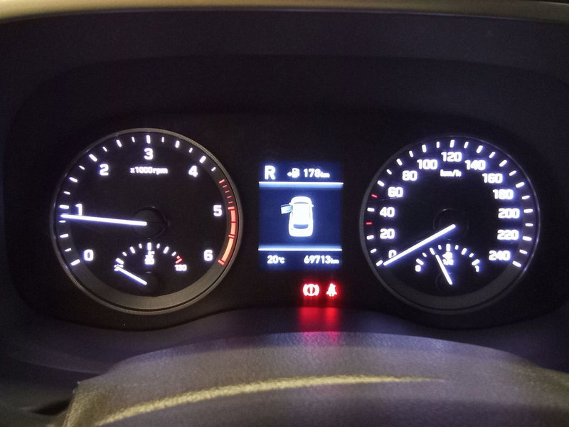 Hyundai Tucson usata a Rimini (13)