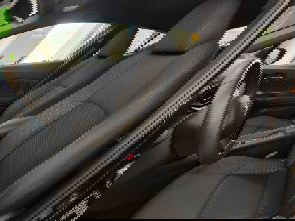 Toyota Toyota C-HR usata a Catanzaro (17)