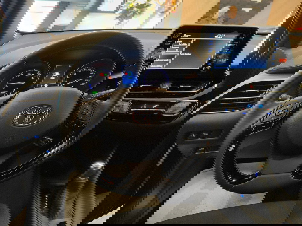 Toyota Toyota C-HR usata a Catanzaro (20)