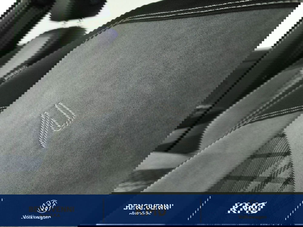 Volkswagen Taigo nuova a Catanzaro (17)