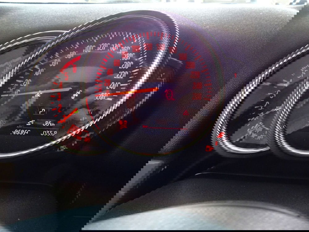 MINI Mini Countryman usata a Lucca (13)