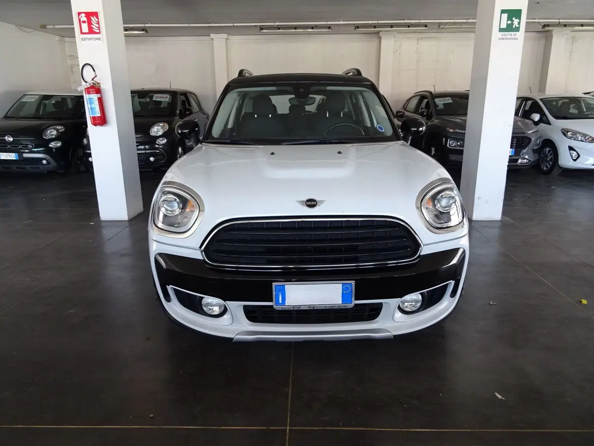 MINI Mini Countryman usata a Lucca (6)