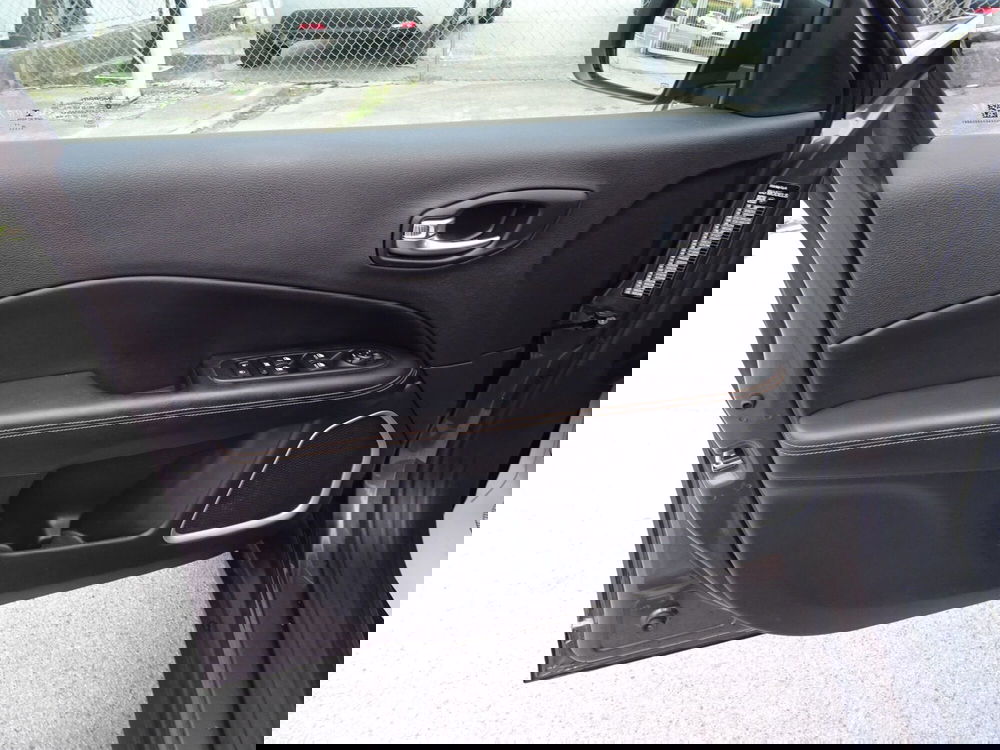 Jeep Compass usata a Lucca (8)