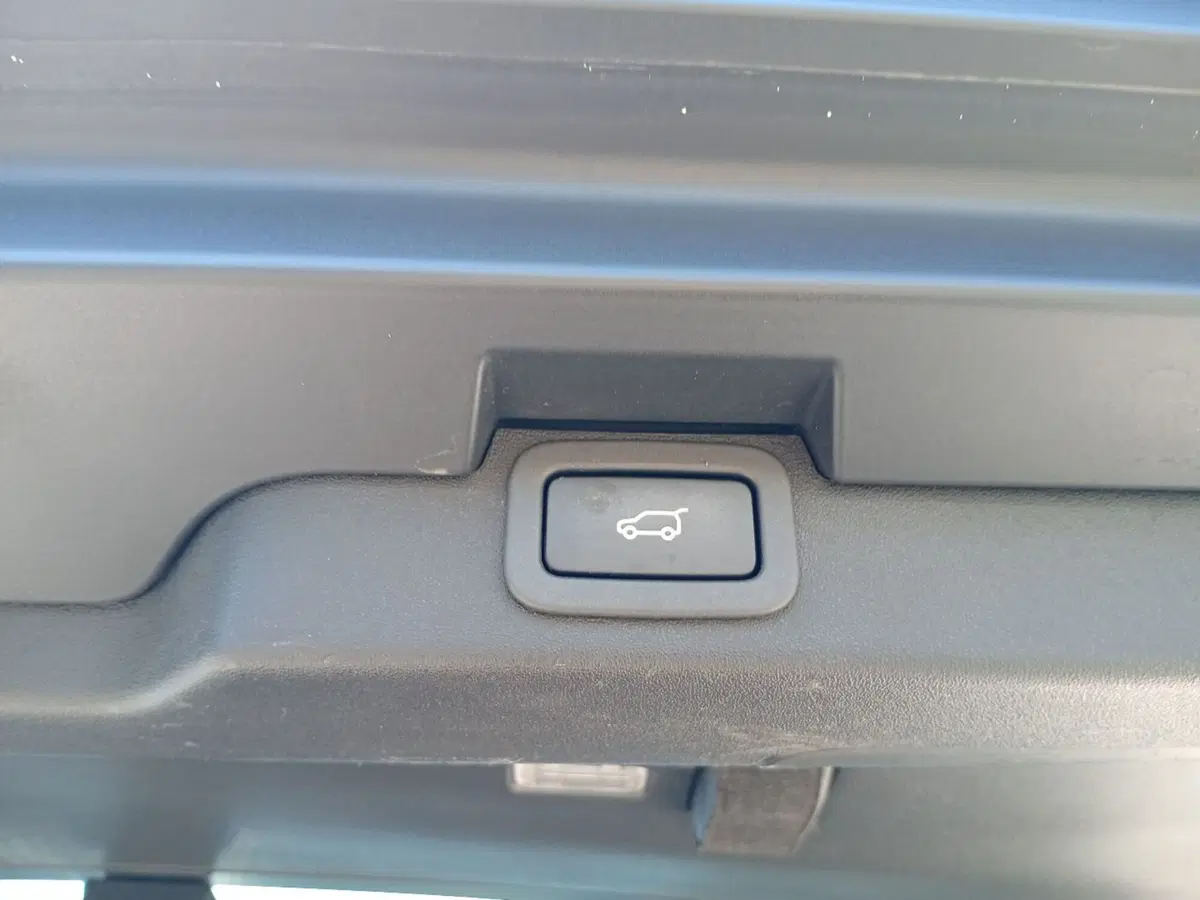 Land Rover Discovery usata a Arezzo (11)