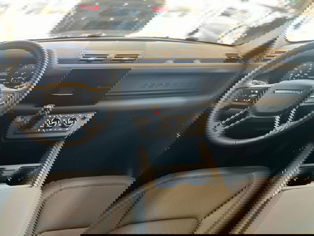 Land Rover Defender usata a Arezzo (4)