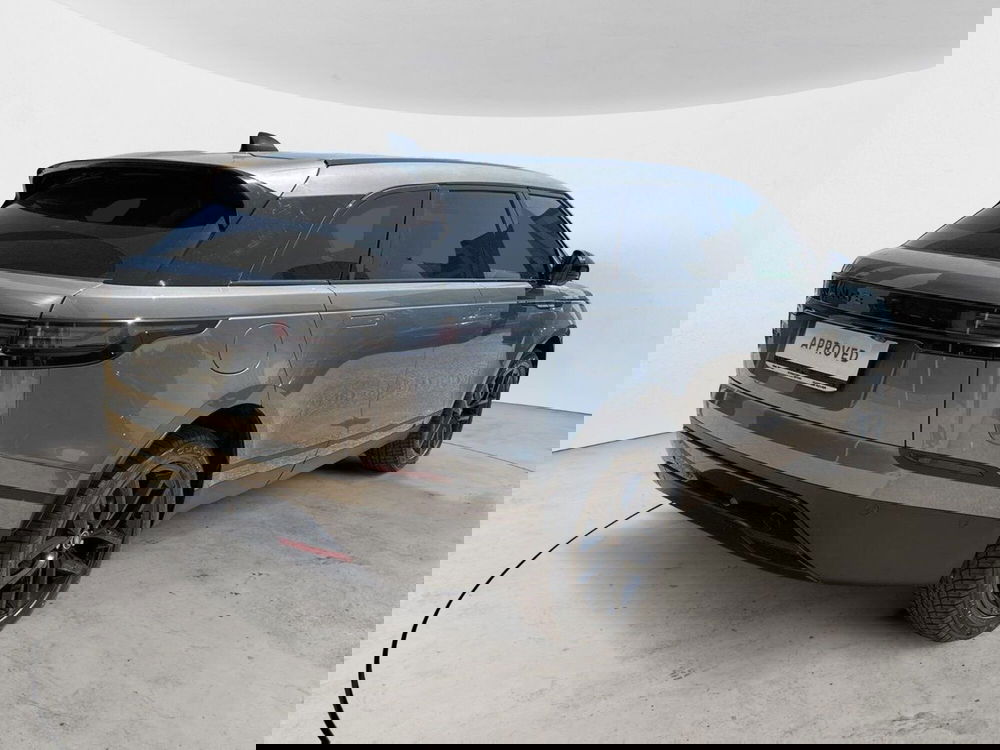 Land Rover Range Rover Velar nuova a Arezzo (2)