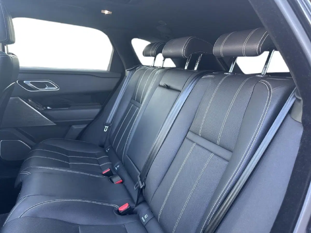 Land Rover Range Rover Velar usata a Arezzo (5)