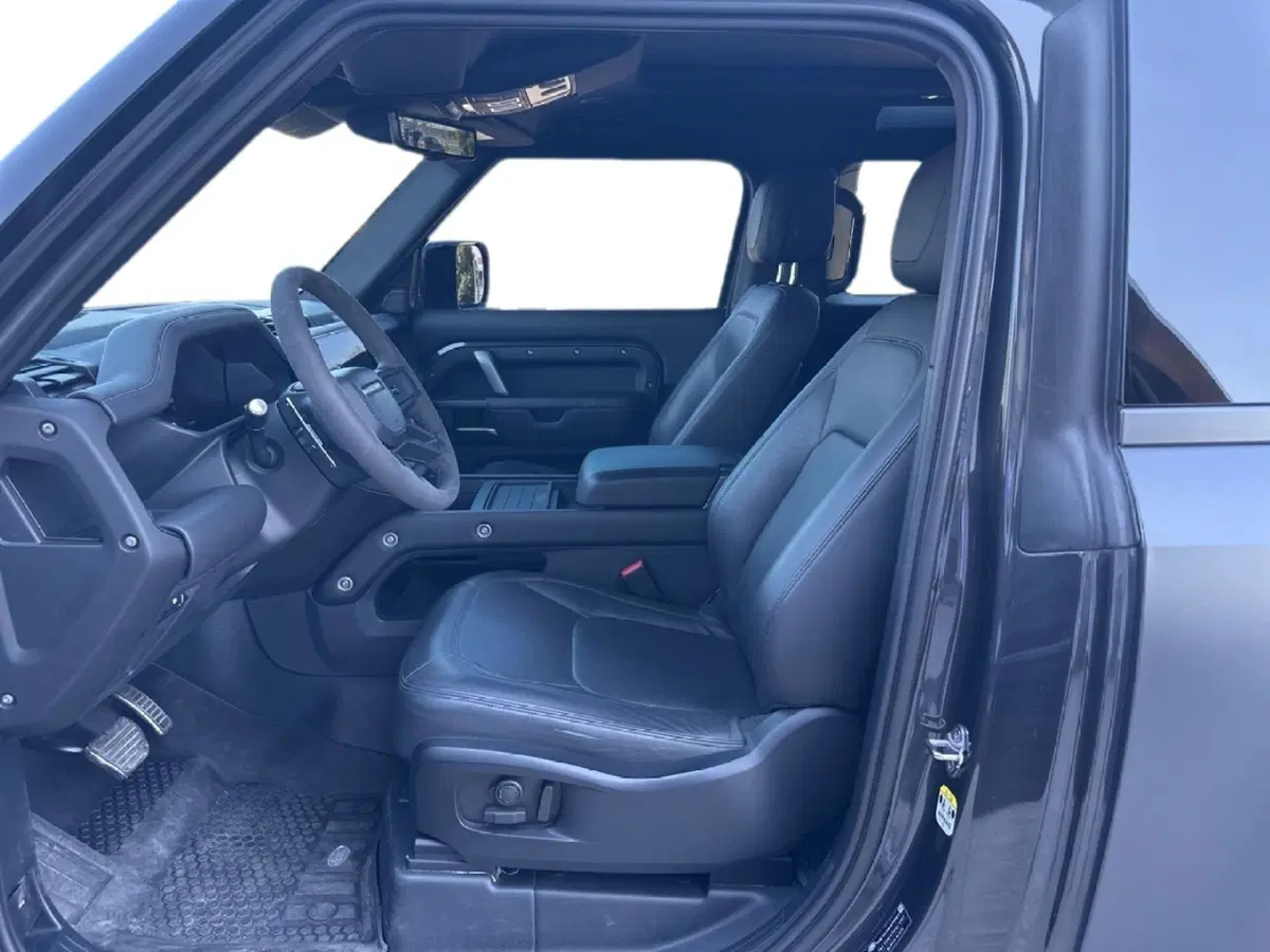 Land Rover Defender usata a Arezzo (3)