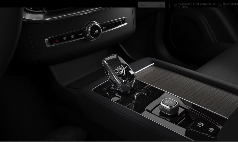 Volvo XC90 nuova a Milano (13)