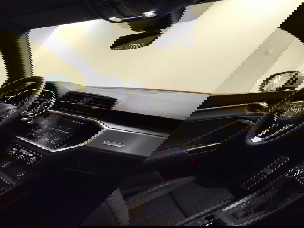 Audi Q3 Sportback usata a Modena (8)