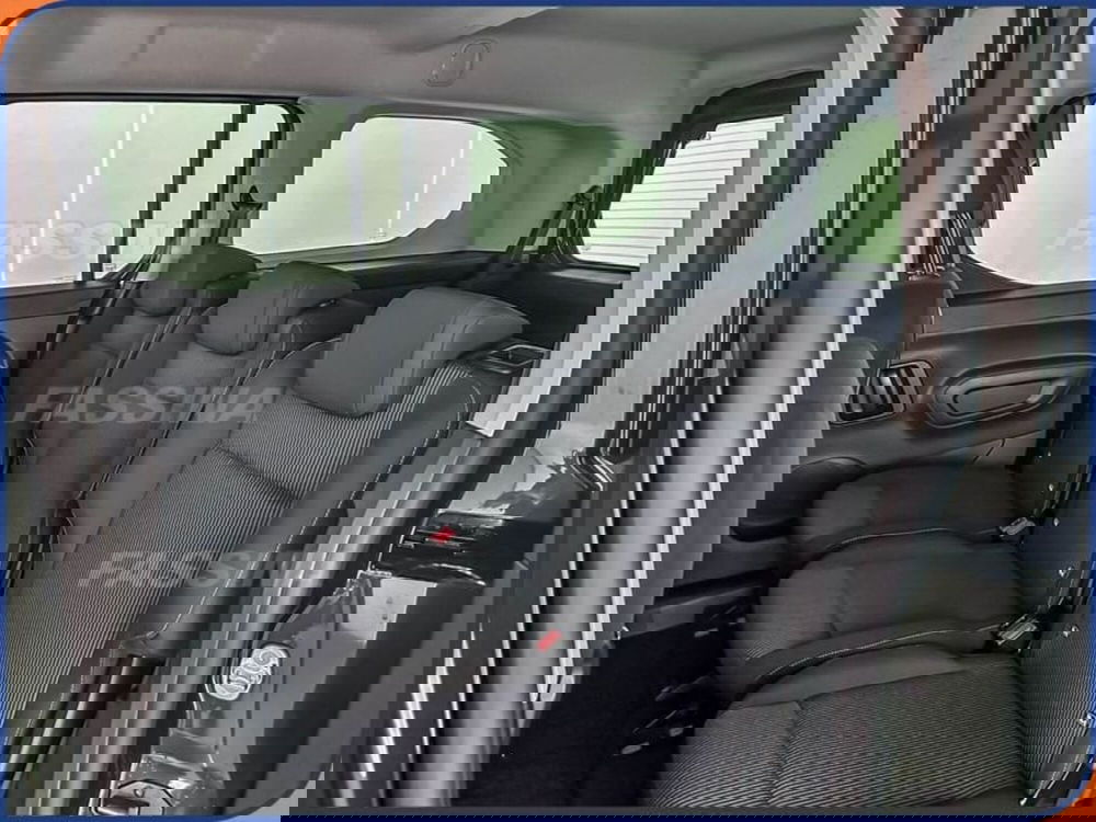 Fiat Doblò Furgone nuova a Milano (11)