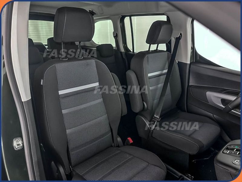 Fiat Doblò Furgone nuova a Milano (14)