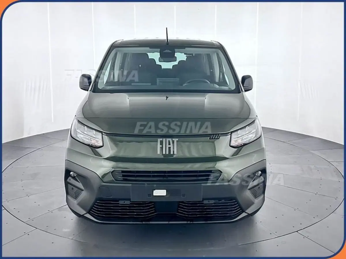 Fiat Doblò Furgone nuova a Milano (2)