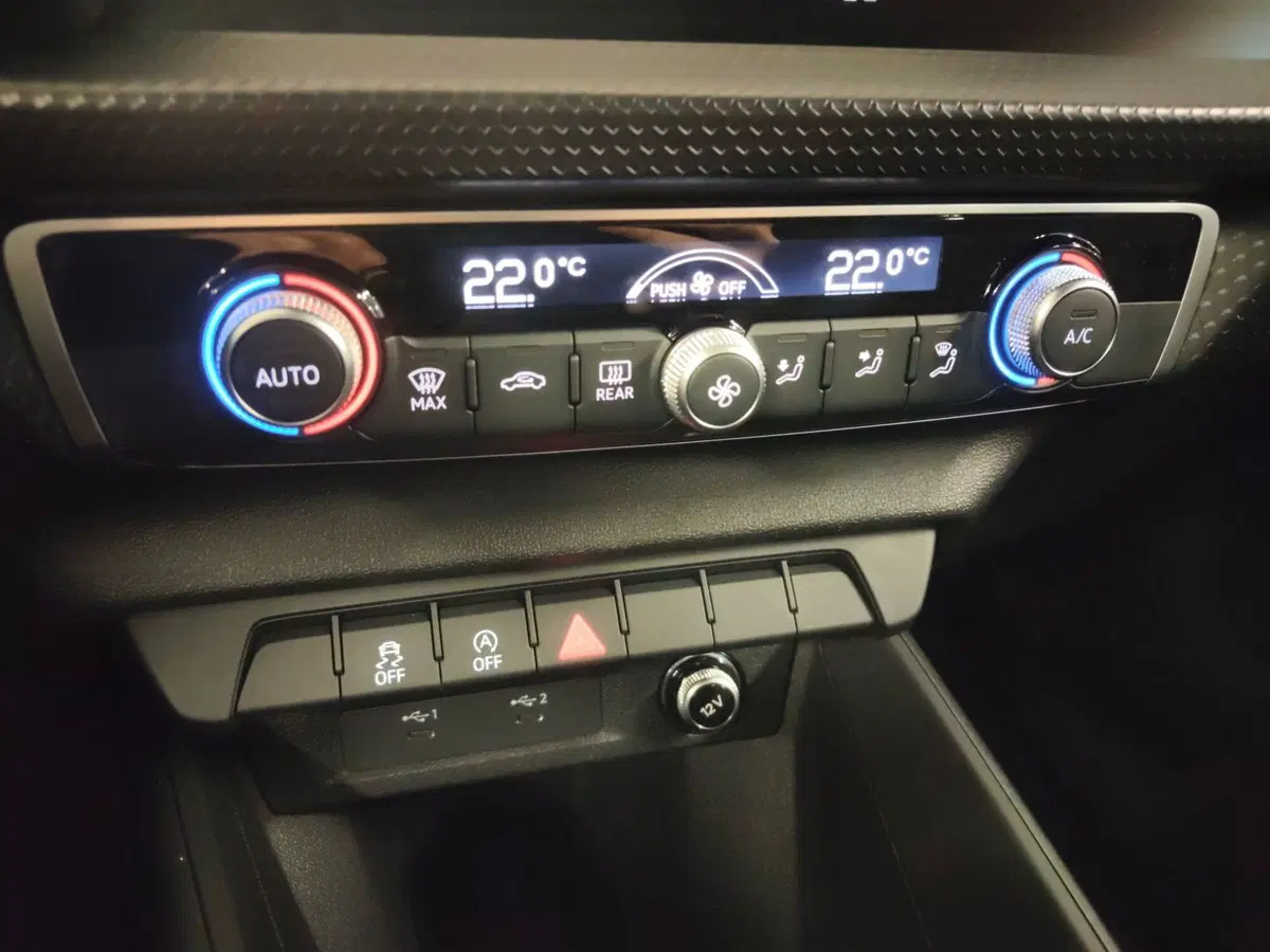 Audi A1 Sportback nuova a Modena (11)