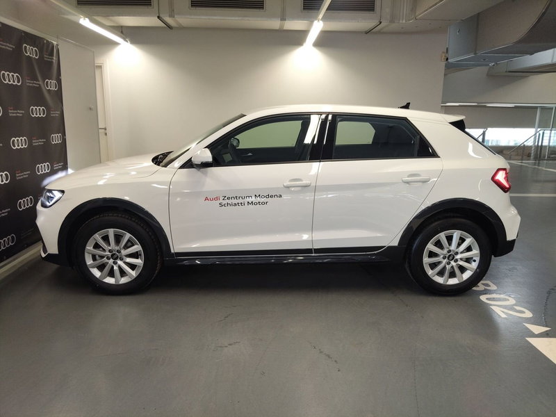 Audi A1 Sportback nuova a Modena (3)