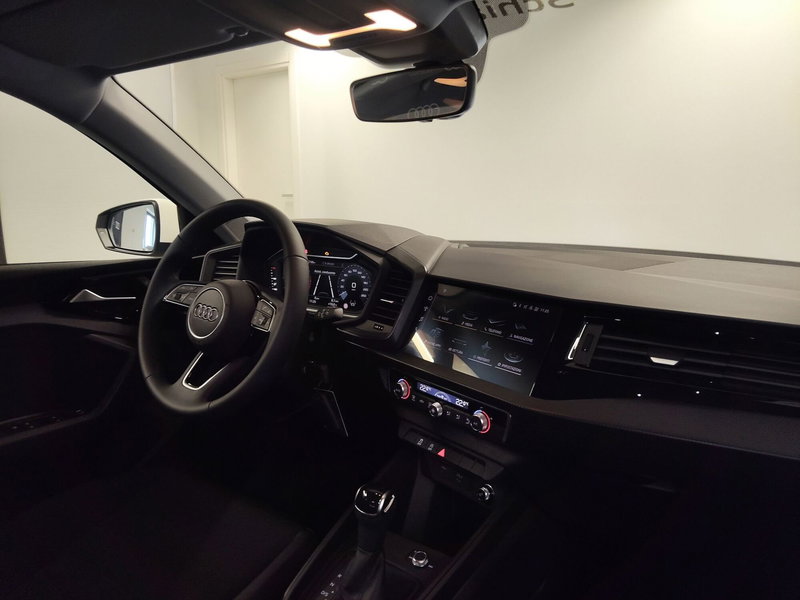 Audi A1 Sportback nuova a Modena (8)