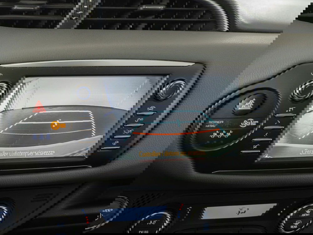 Toyota Yaris usata a Foggia (16)