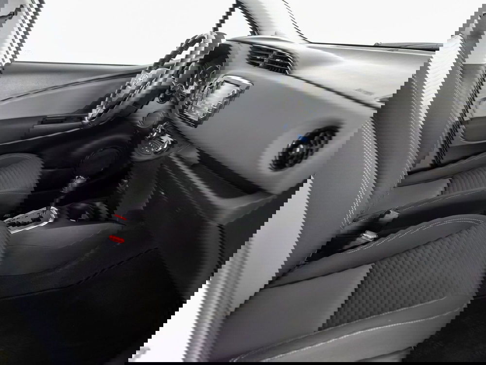 Toyota Yaris usata a Foggia (7)