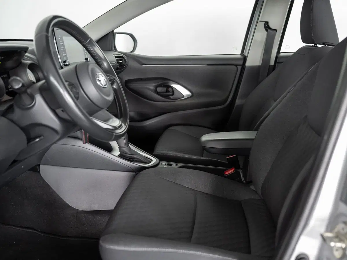 Toyota Yaris usata a Foggia (12)