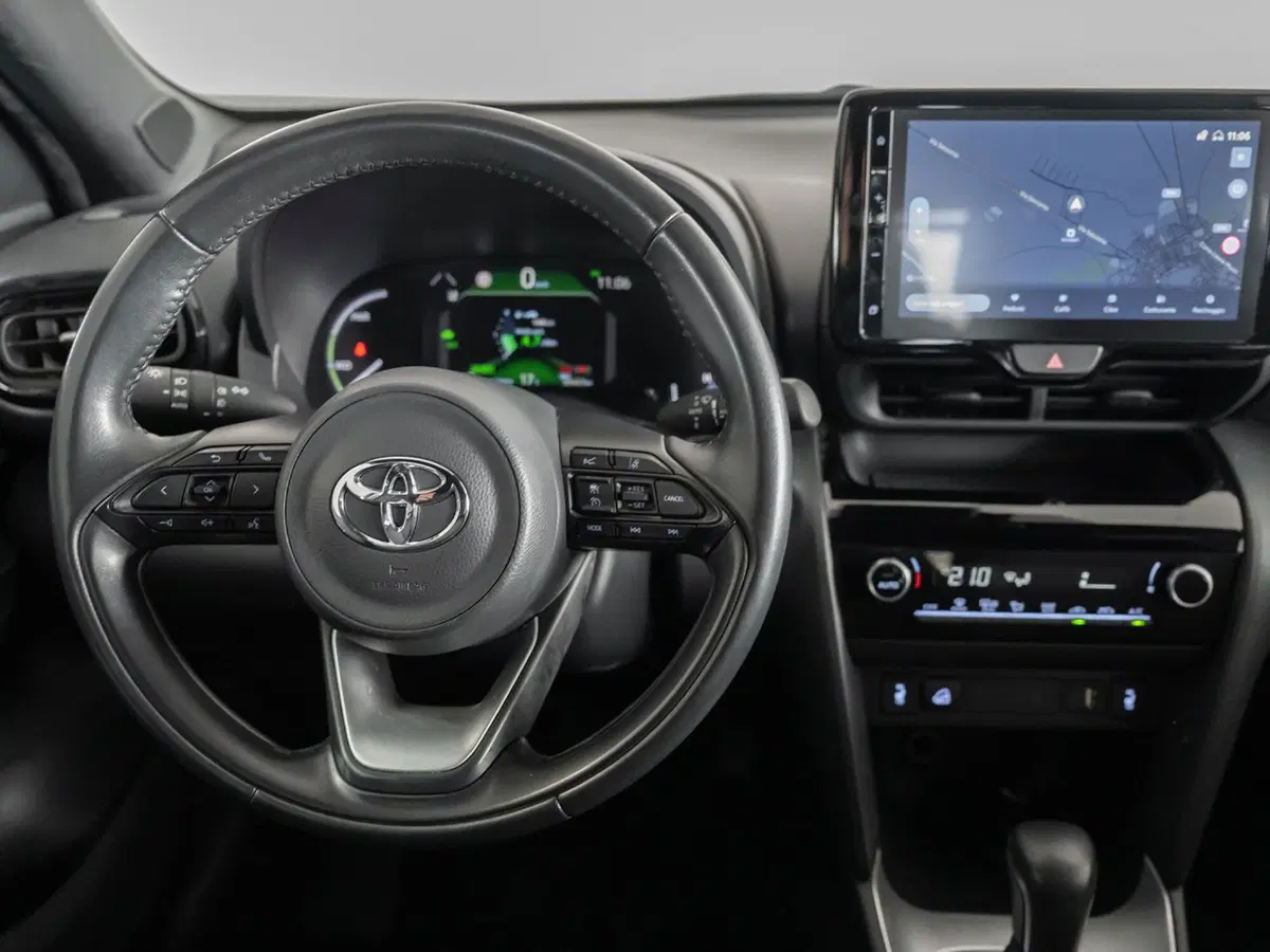 Toyota Yaris Cross usata a Foggia (10)