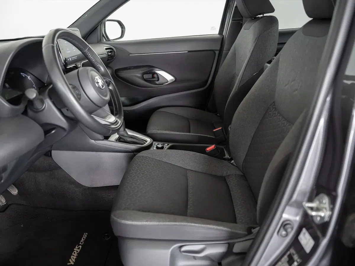 Toyota Yaris Cross usata a Foggia (12)