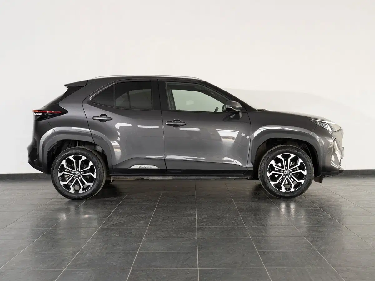 Toyota Yaris Cross usata a Foggia (14)