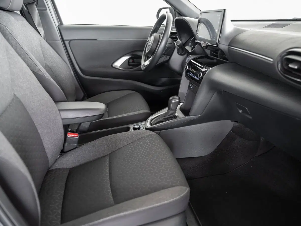 Toyota Yaris Cross usata a Foggia (7)