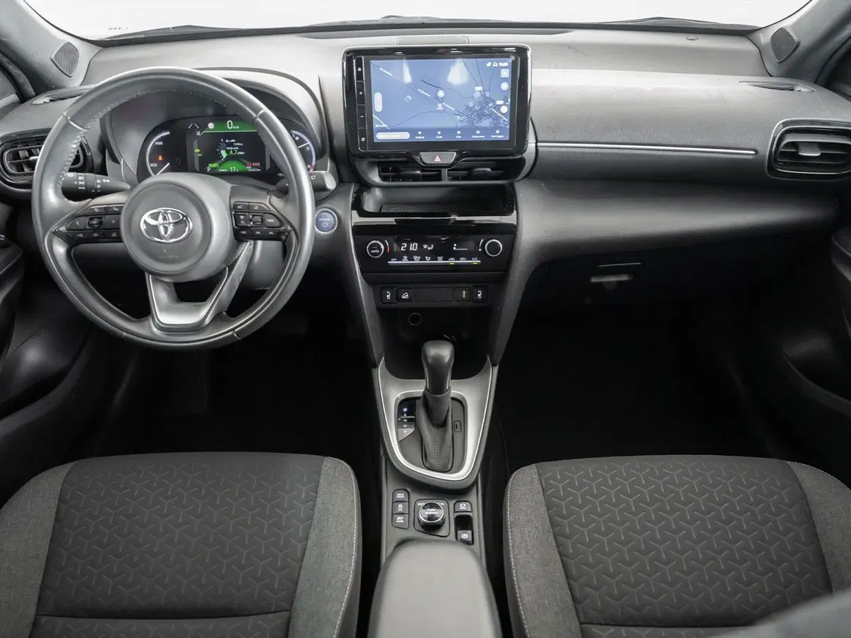 Toyota Yaris Cross usata a Foggia (9)