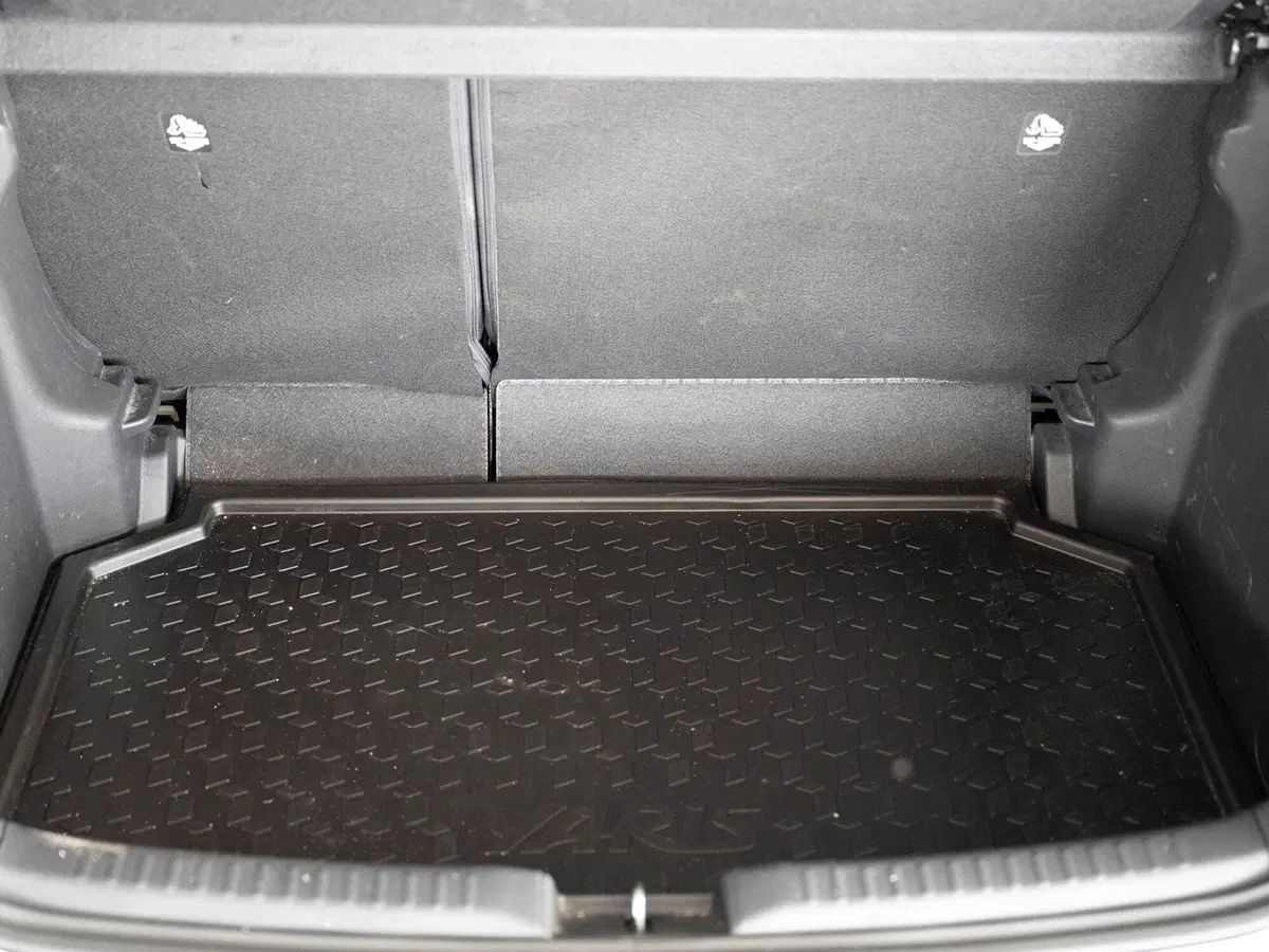 Toyota Yaris usata a Foggia (11)