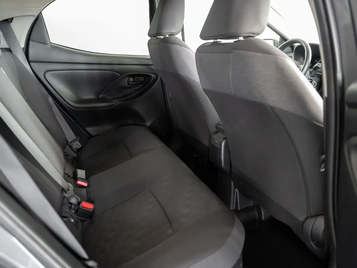 Toyota Yaris usata a Foggia (8)